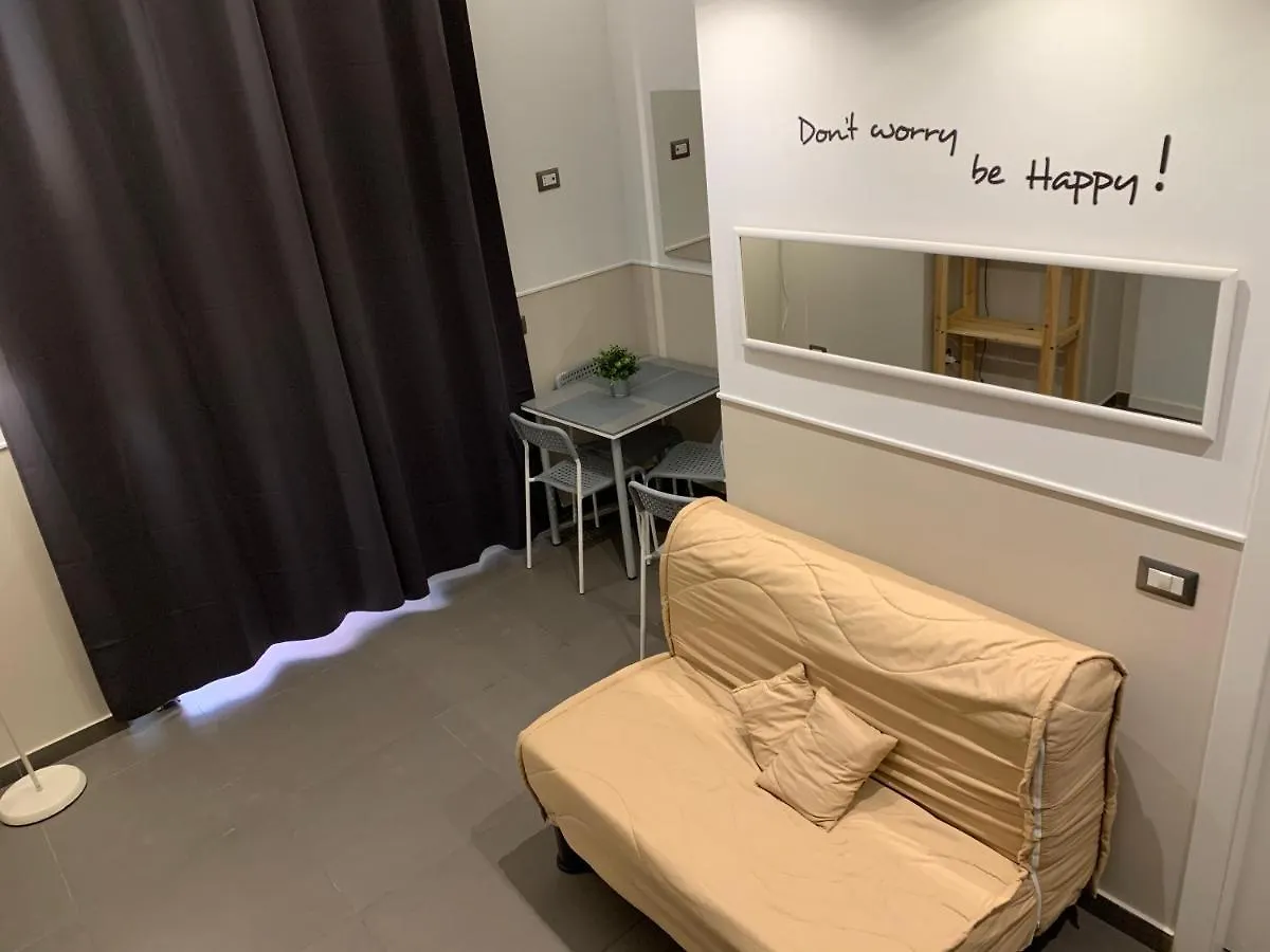 Apartamento Little Dream Residenza - Napoli 0*, Nápoles